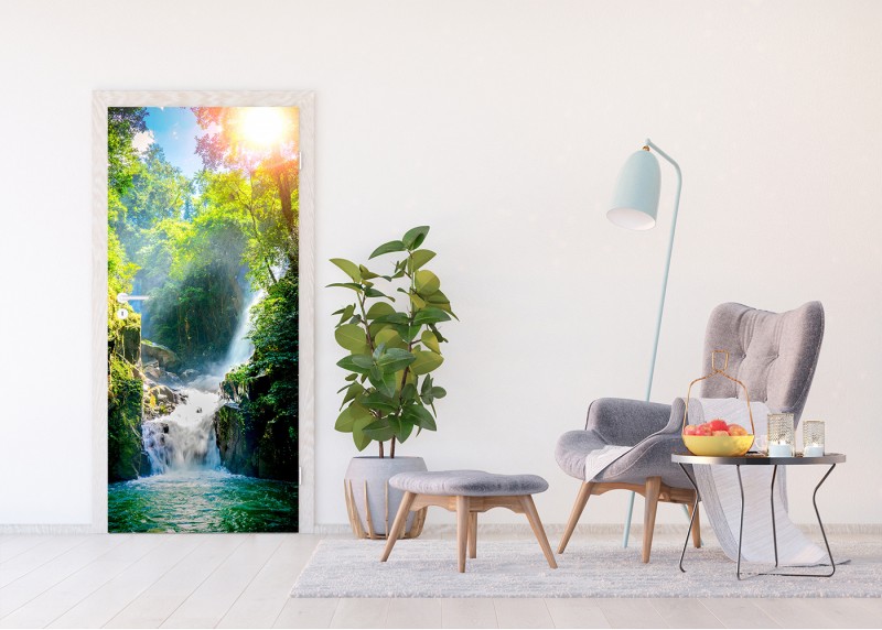 Vodopád v džunglích, AG Design, fototapeta ekologická vliesová do obývacího pokoje, ložnice, jídelny, kuchyně, lepidlo součástí balení, 90x202