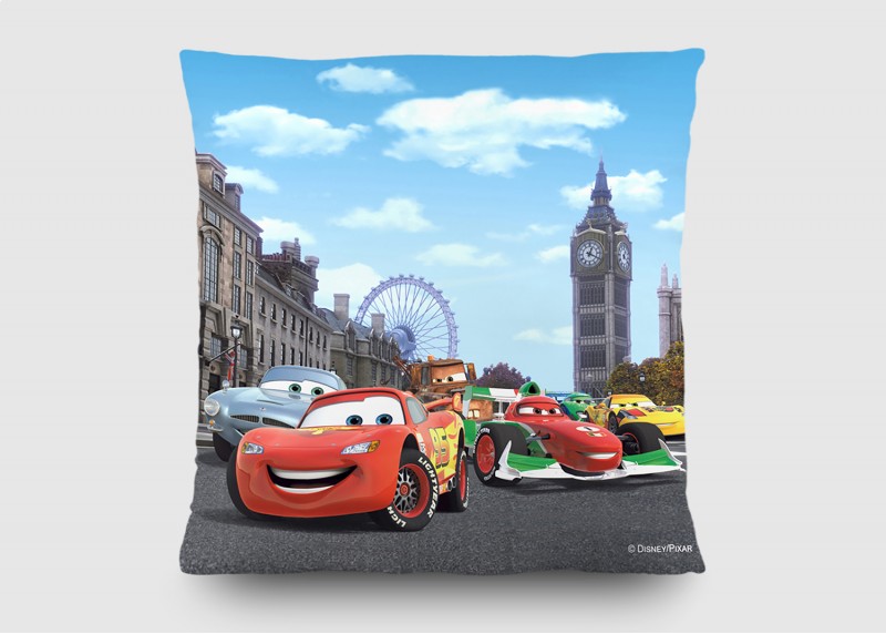 Cars v Londýně, Disney, dekorativní polštář AG Design, 40 x 40 cm, do dětského pokoje, CND 3112
