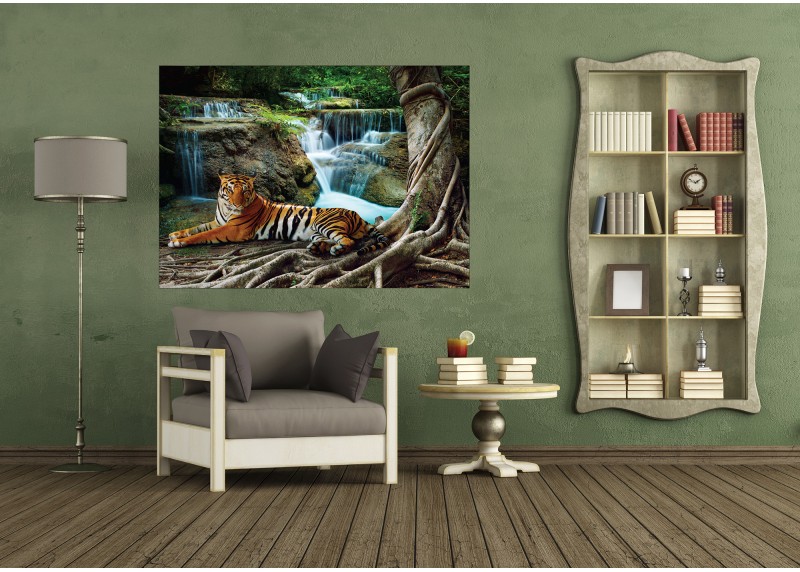 Tygr u vodopádu, AG Design, fototapeta ekologická vliesová do obývacího pokoje, ložnice, jídelny, kuchyně, lepidlo součástí balení, 155x110
